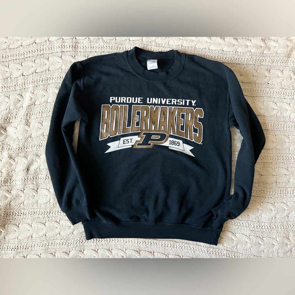 Gildan Heavy Blend Black Sweatshirt
